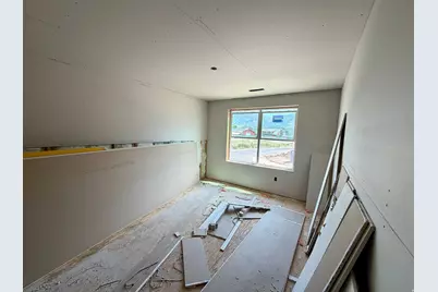 1071 N Summit View Dr, Harrisville, UT 84404 - Photo 10
