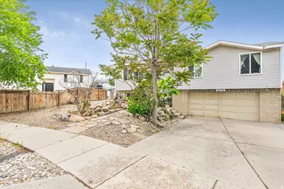 5378 W Silvertip Dr, West Valley, UT 84118 - Photo 8