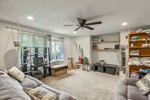 5378 W Silvertip Dr, West Valley, UT 84118 - Photo 10