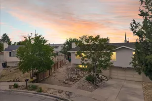 5378 W Silvertip Dr, West Valley, UT 84118 - Photo 4