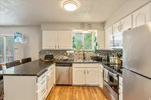5378 W Silvertip Dr, West Valley, UT 84118 - Photo 18