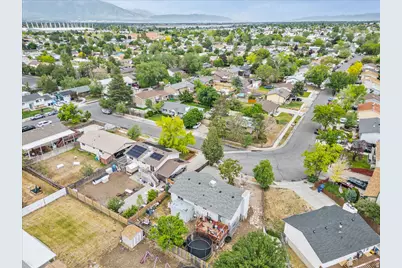 5378 W Silvertip Dr, West Valley, UT 84118 - Photo 38