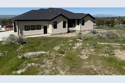 1664 Aspen Dr #43, Logan, UT 84341 - Photo 2