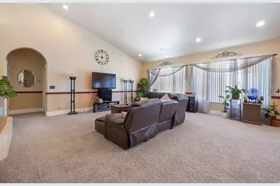 6869 S 4000 W, Benjamin, UT 84660 - Photo 6
