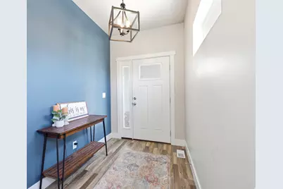 4382 E Caspian Ct, Eagle Mountain, UT 84005 - Photo 2