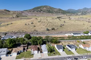 9047 W Galbreath Way S, Magna, UT 84044 - Photo 32