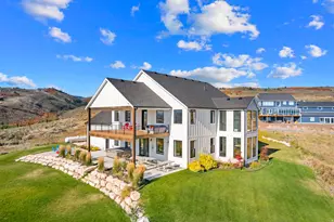 330 W Morning Star Cir, Garden City, UT 84028 - Photo 2
