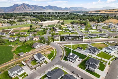 585 W 20 N, Hyrum, UT 84319 - Photo 36