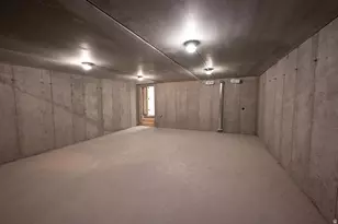 4434 N La Ringhierra Dr E, Lehi, UT 84048 - Photo 88