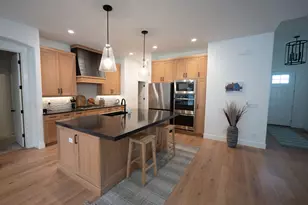 4434 N La Ringhierra Dr E, Lehi, UT 84048 - Photo 36