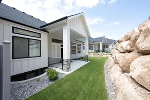 4434 N La Ringhierra Dr E, Lehi, UT 84048 - Photo 6