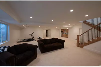4434 N La Ringhierra Dr E, Lehi, UT 84048 - Photo 66
