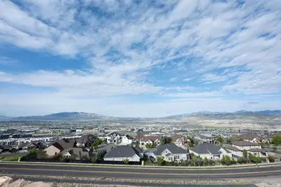 4434 N La Ringhierra Dr E, Lehi, UT 84048 - Photo 102