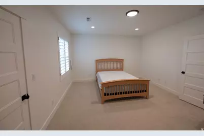 4434 N La Ringhierra Dr E, Lehi, UT 84048 - Photo 76