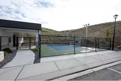 4434 N La Ringhierra Dr E, Lehi, UT 84048 - Photo 96