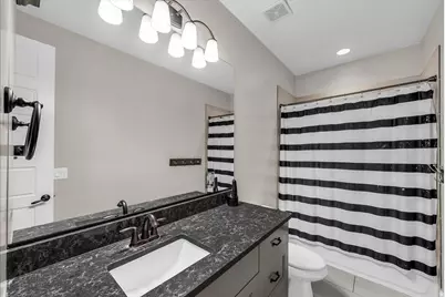 2443 E 2450 S, Saint George, UT 84790 - Photo 16