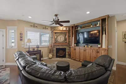 7459 S 1075 E, South Weber, UT 84405 - Photo 6