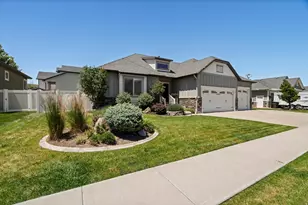7459 S 1075 E, South Weber, UT 84405 - Photo 2