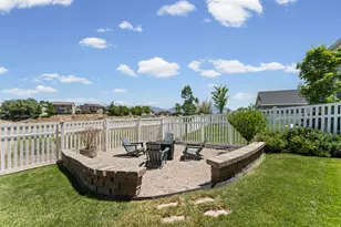4693 E Silver Ridge Rd, Eagle Mountain, UT 84005 - Photo 30
