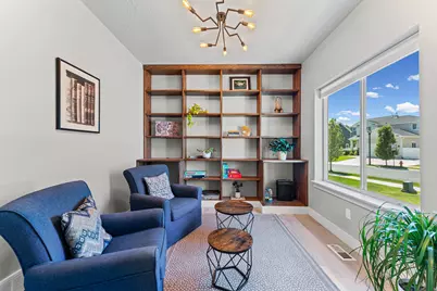 4693 E Silver Ridge Rd, Eagle Mountain, UT 84005 - Photo 2