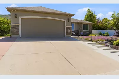 5567 W Morning Light Dr, Herriman, UT 84096 - Photo 40