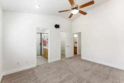 5567 W Morning Light Dr, Herriman, UT 84096 - Photo 14