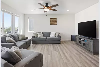 4642 W Birkdale Dr S, Herriman, UT 84096 - Photo 8