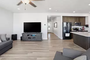 4642 W Birkdale Dr S, Herriman, UT 84096 - Photo 10