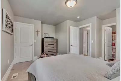 92 E 1810 N, Tooele, UT 84074 - Photo 16