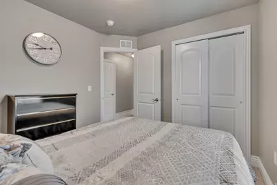 92 E 1810 N, Tooele, UT 84074 - Photo 12