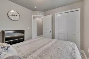 92 E 1810 N, Tooele, UT 84074 - Photo 12