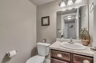 92 E 1810 N, Tooele, UT 84074 - Photo 8