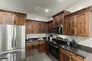 263 N 840 E, Hyrum, UT 84319 - Photo 6