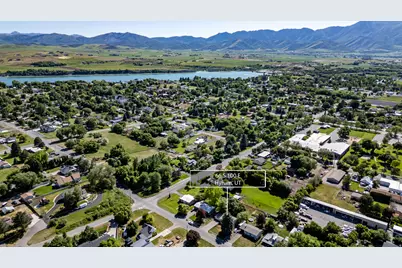 66 S 100 E, Hyrum, UT 84319 - Photo 28