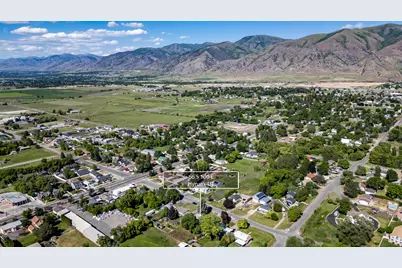 66 S 100 E, Hyrum, UT 84319 - Photo 30