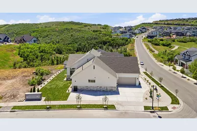 2574 E Canyon End Dr, Draper, UT 84020 - Photo 40