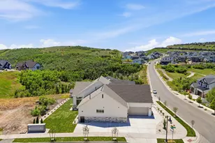 2574 E Canyon End Dr, Draper, UT 84020 - Photo 40