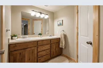 795 E 2500 N, Manti, UT 84642 - Photo 38