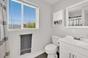 4844 S Midland Dr W, Roy, UT 84067 - Photo 24