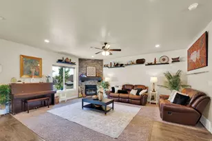 1176 E 800 S, Provo, UT 84606 - Photo 8