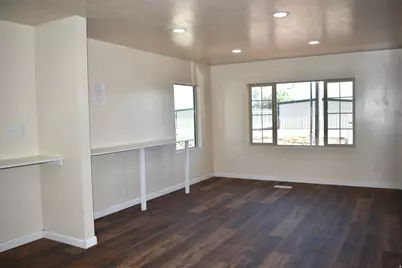425 N Esquire Pkwy #37, Castle Dale, UT 84513 - Photo 14