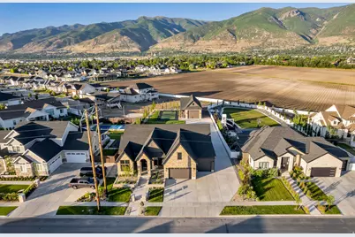 629 S 1475 W, Farmington, UT 84025 - Photo 4