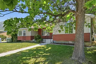 148 N 300 E, Pleasant Grove, UT 84062 - Photo 2