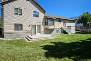 10248 S Buttercup Dr E, Sandy, UT 84092 - Photo 4