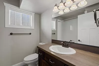 2370 S Fowler Ave E, Ogden, UT 84401 - Photo 14