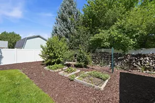 902 S 820 E, Spanish Fork, UT 84660 - Photo 32