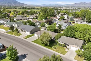 902 S 820 E, Spanish Fork, UT 84660 - Photo 38