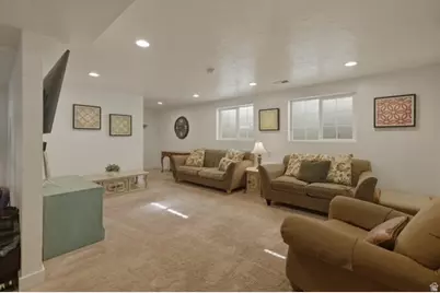 4615 S Balsam Ave W, Taylorsville, UT 84123 - Photo 34