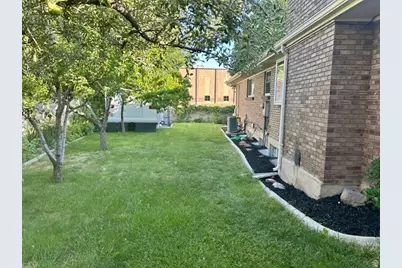 4615 S Balsam Ave W, Taylorsville, UT 84123 - Photo 10
