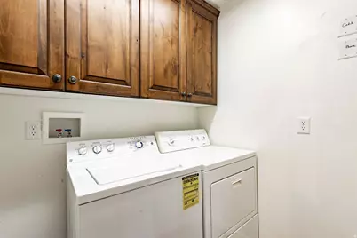 775 W Lazy Oak Way, Sandy, UT 84070 - Photo 16